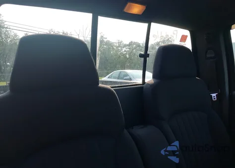 2003 Chevrolet S-10 S10 from USA, damaged, VIN 1GCCS14H938235502